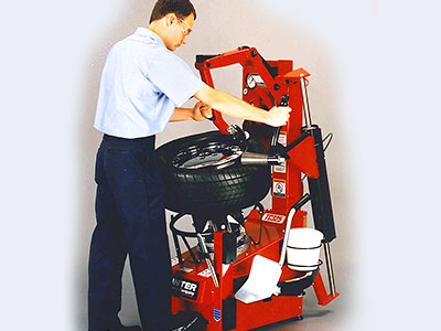 TC325 Tire Changer